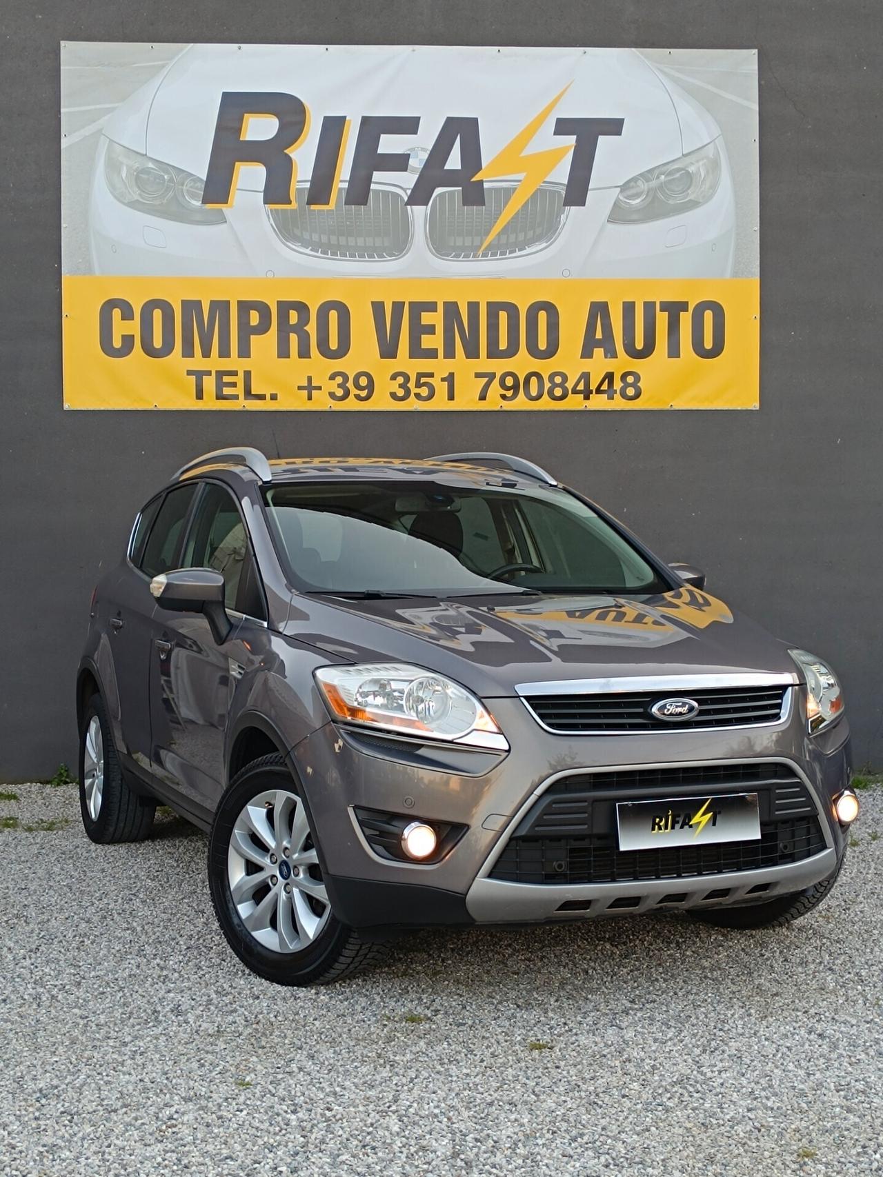 Ford Kuga 2.0 TDCI 4x4 Powershift Titanium