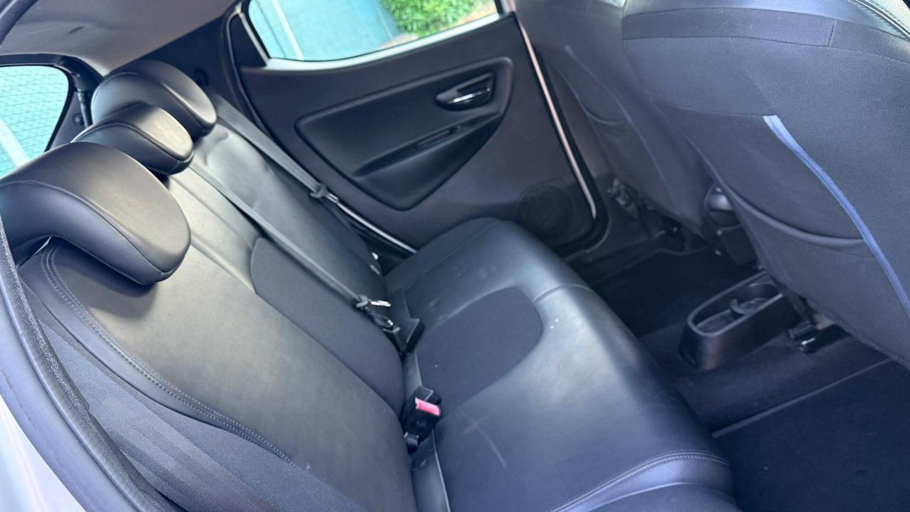 Lancia Ypsilon 5 porte S&S Platinum *garanzia 12 mesi*
