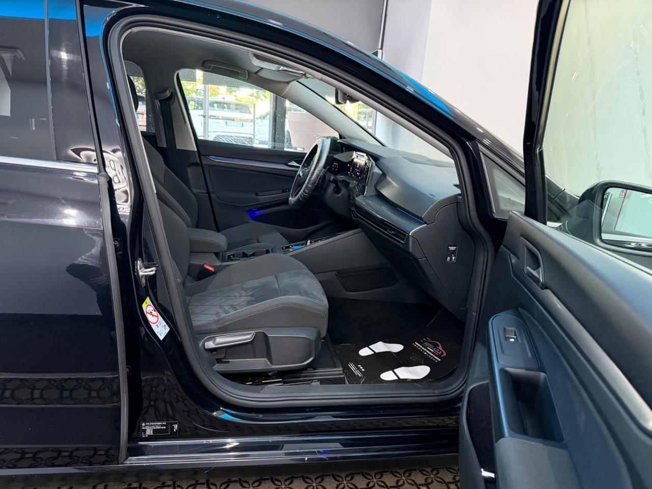 Volkswagen Golf 1.5 TSI ACT DSG 5p. Sport BlueMotion Technology