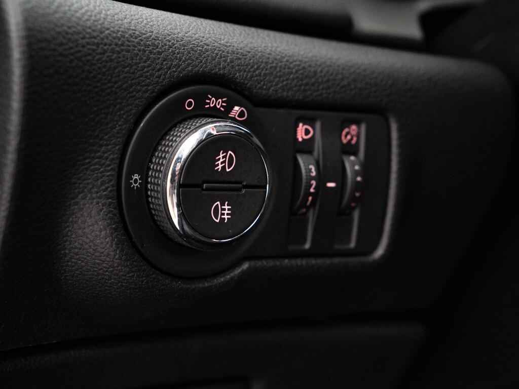 Opel Astra 1.6 CDTi 110CV