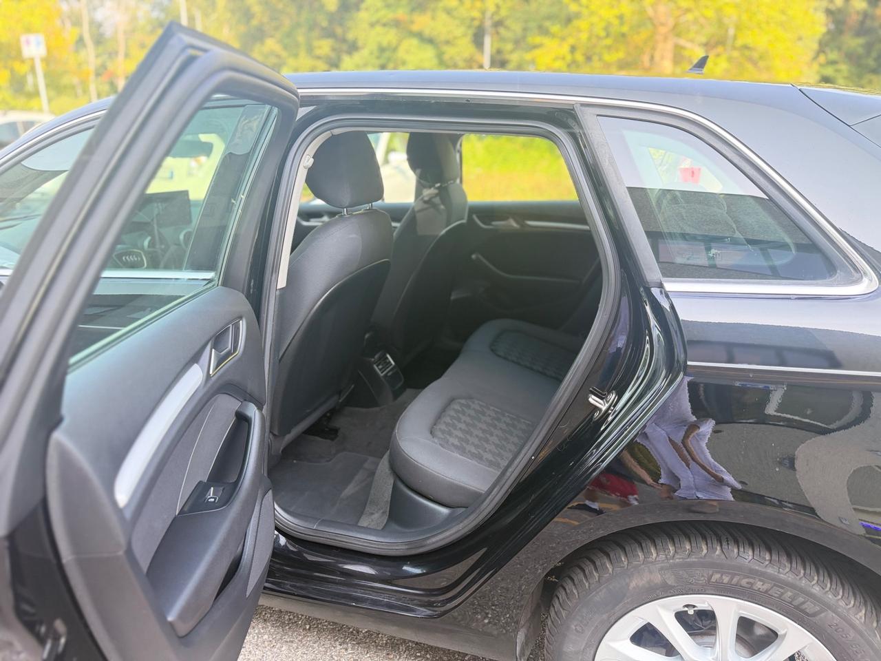 Audi A3 1.6 TDI clean diesel*Automatik*Navi*Neopatentati*