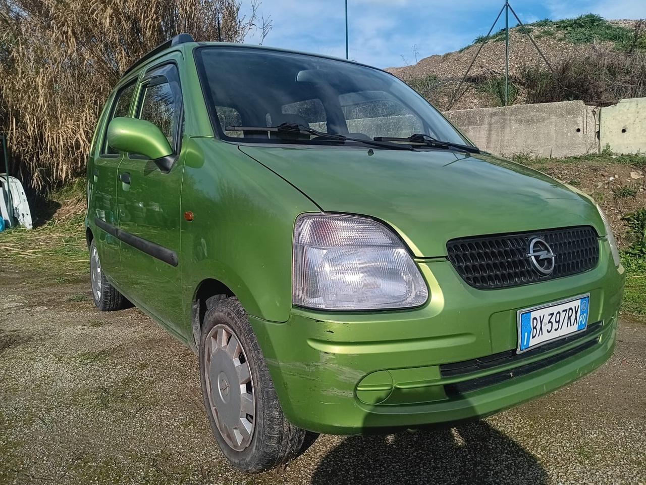 Opel Agila 1.2 16V Comfort