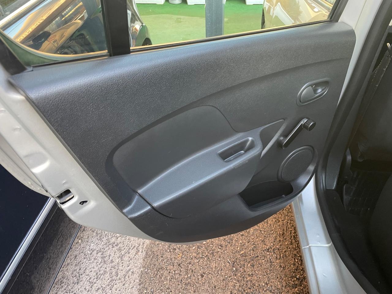 DACIA SANDERO 1.2 GPL 75 (CV) 2013