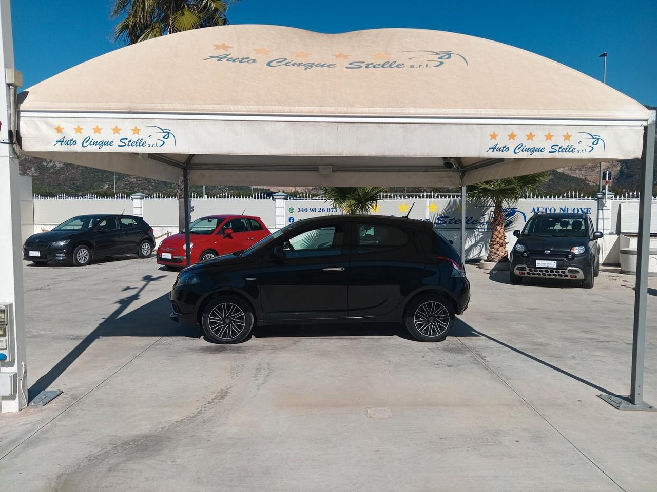Ypsilon 1.0 Hybrid VETTURA PERFETTA QUALS PROVA