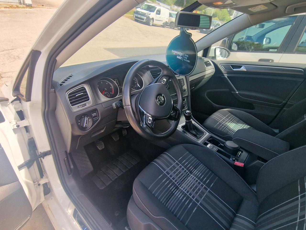 Volkswagen Golf Business 1.6 TDI 5p. Highline BlueMotion Technology