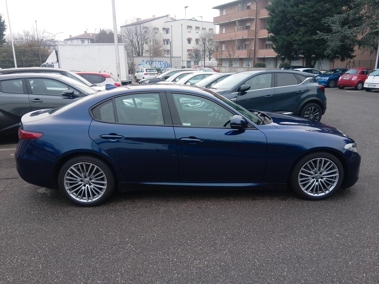Alfa Romeo Giulia 2.2 Turbodiesel 180 CV Super