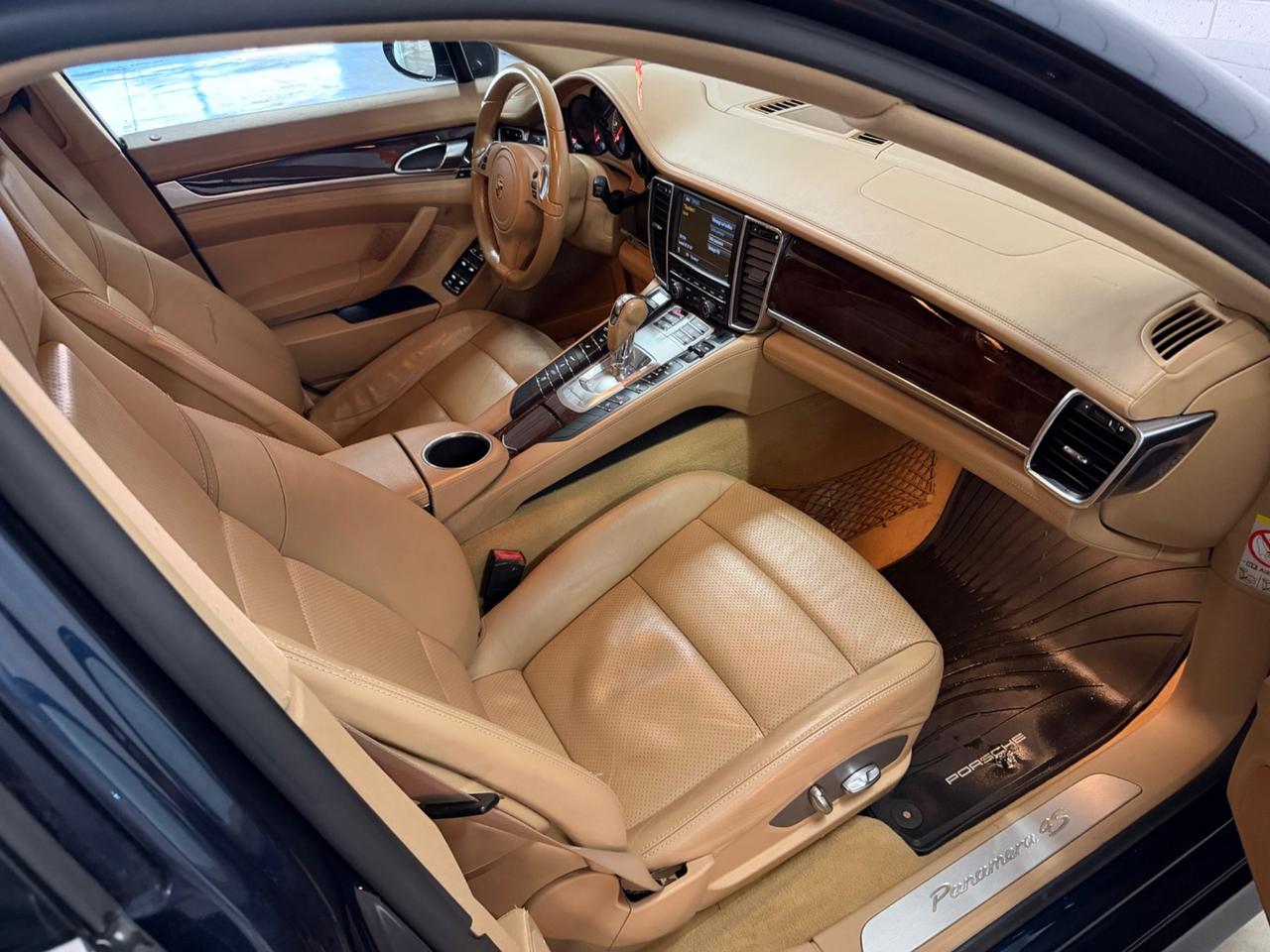 Porsche Panamera 4.8 4S
