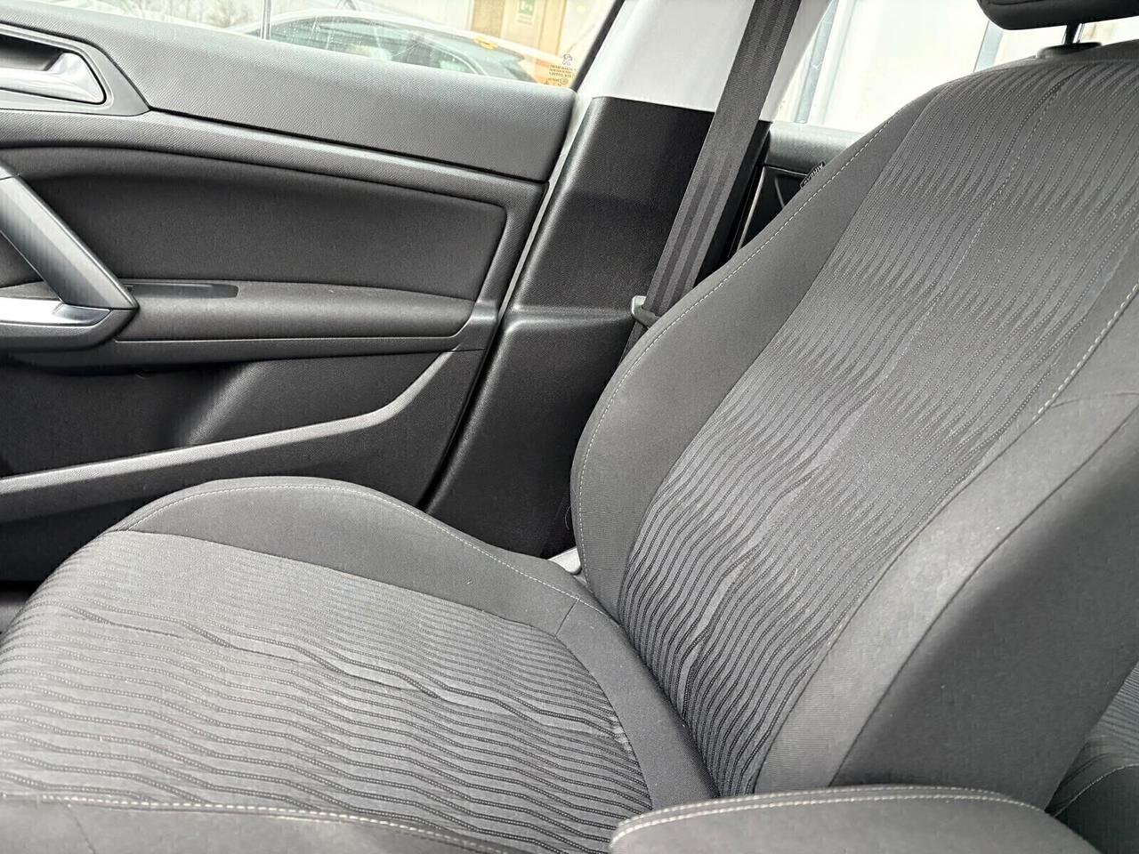 Peugeot 308 ACTIVE PureTech Turbo 110 5 p. UNICO PR.
