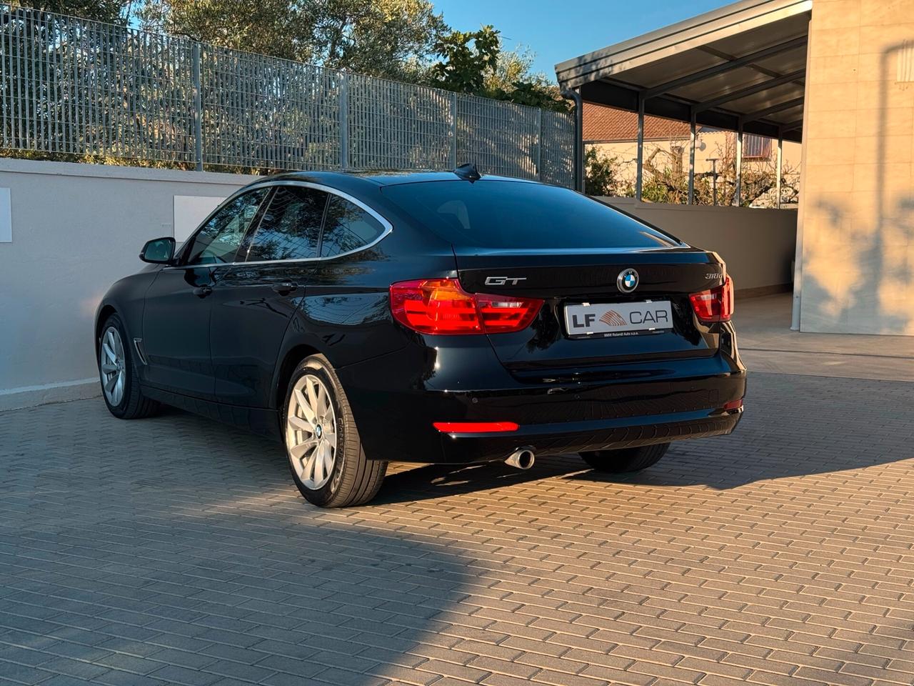 Bmw 318d Gran Turismo 2.0 Business Advantage automatica 150 cv
