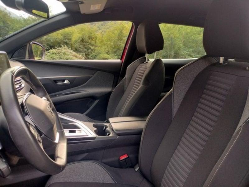 Peugeot 3008 3008 1.5 bluehdi Active Pack s&s 130cv eat8