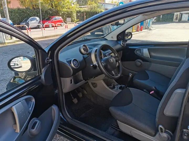 Toyota Aygo 1.0 12V VVT-i 3 porte Now