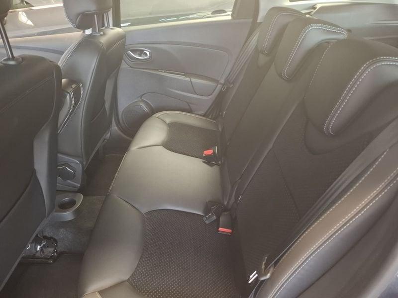 Renault Clio IV 2017 Sporter Sporter 0.9 tce energy Intens 90cv