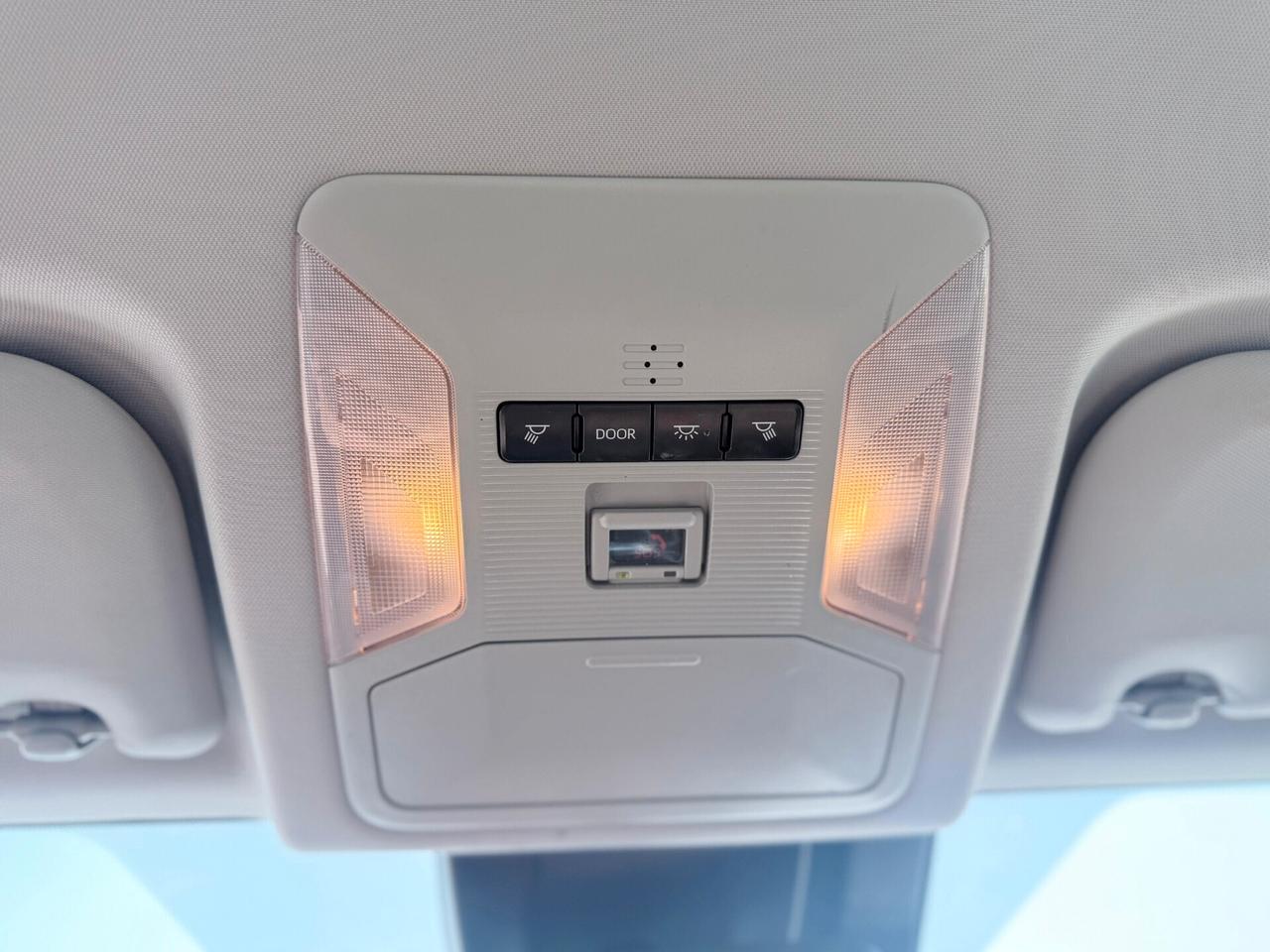 Toyota RAV 4 2.5 HV 4X4 (222CV) E-CVT AWD-i Lounge