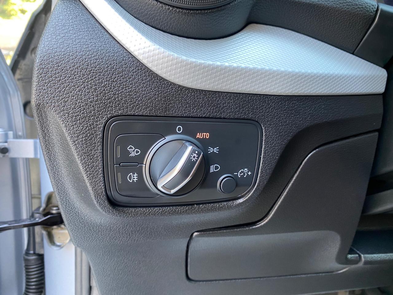 Audi Q2 1.0 TFSI Business NEOPATENTATI!!!