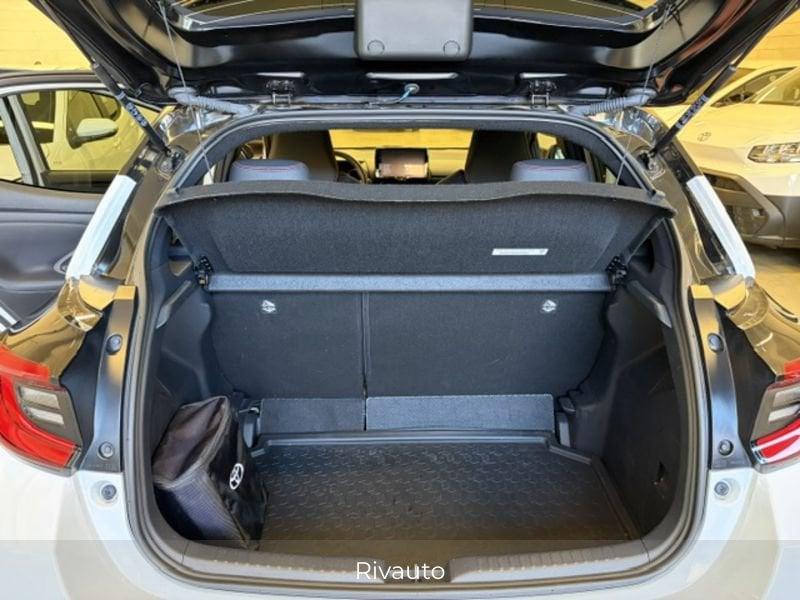 Toyota Yaris Hybrid GR Sport MY22