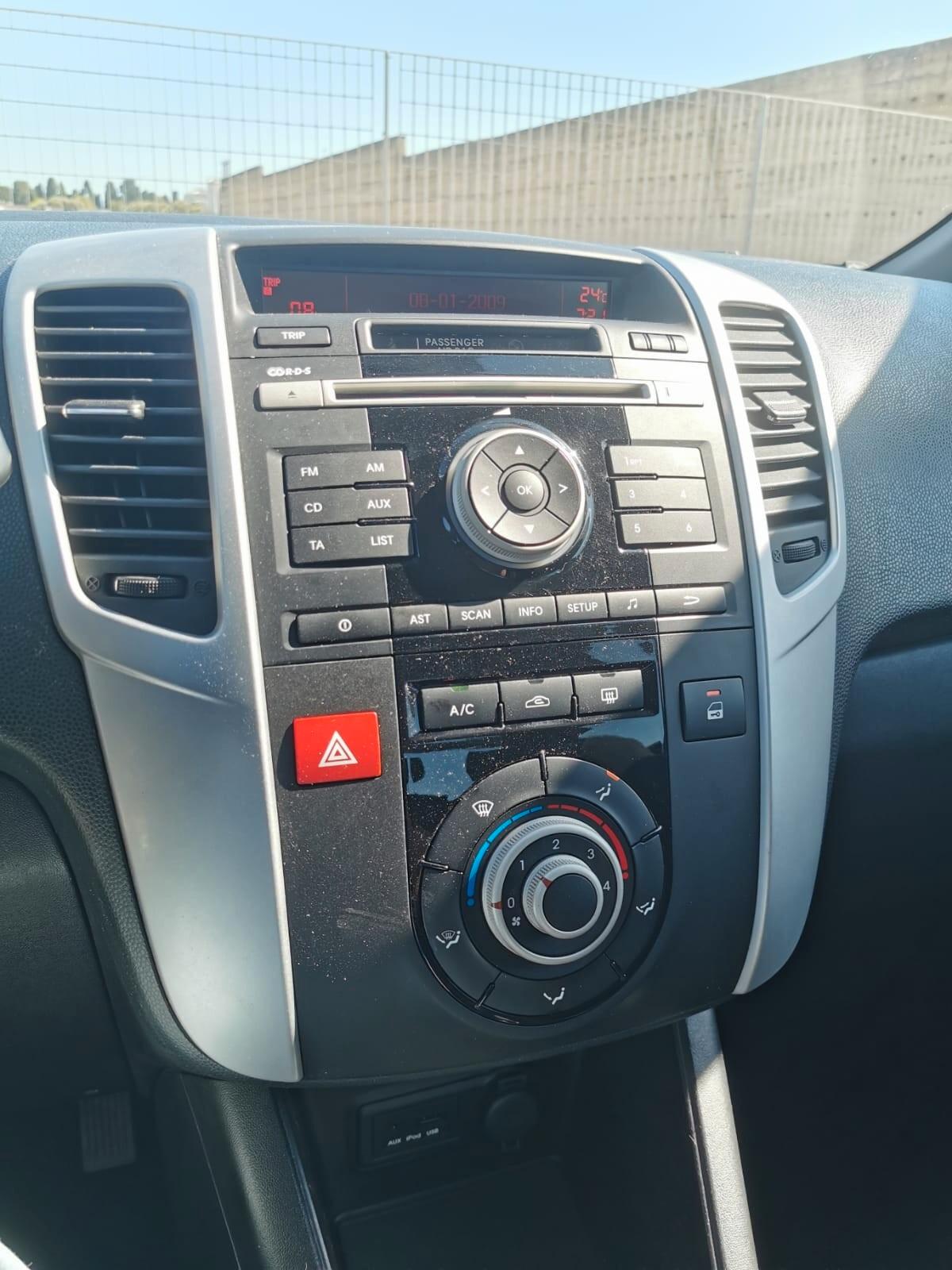 Kia Venga 1.4 CRDi 90CV Cool - 2013