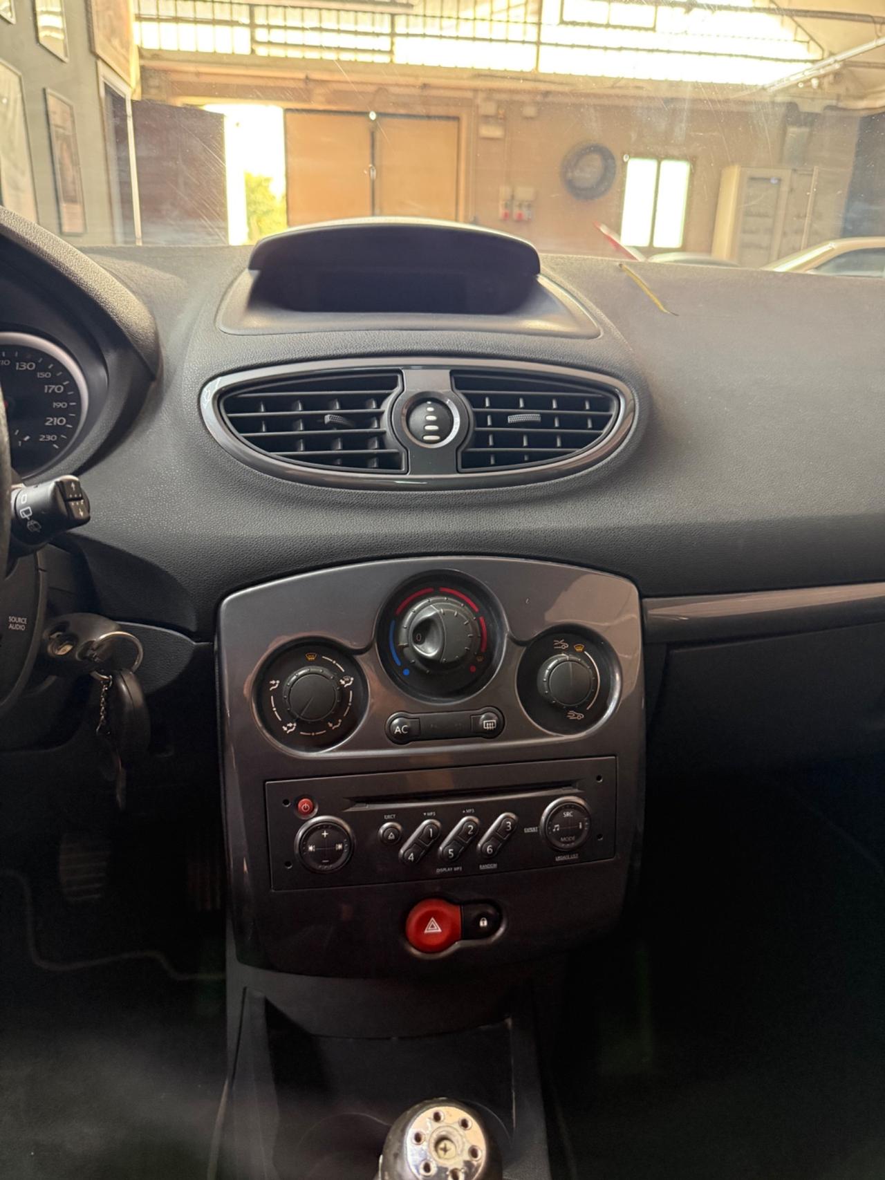 Renault Clio 1.5 dCi 85CV 3 porte Le Iene