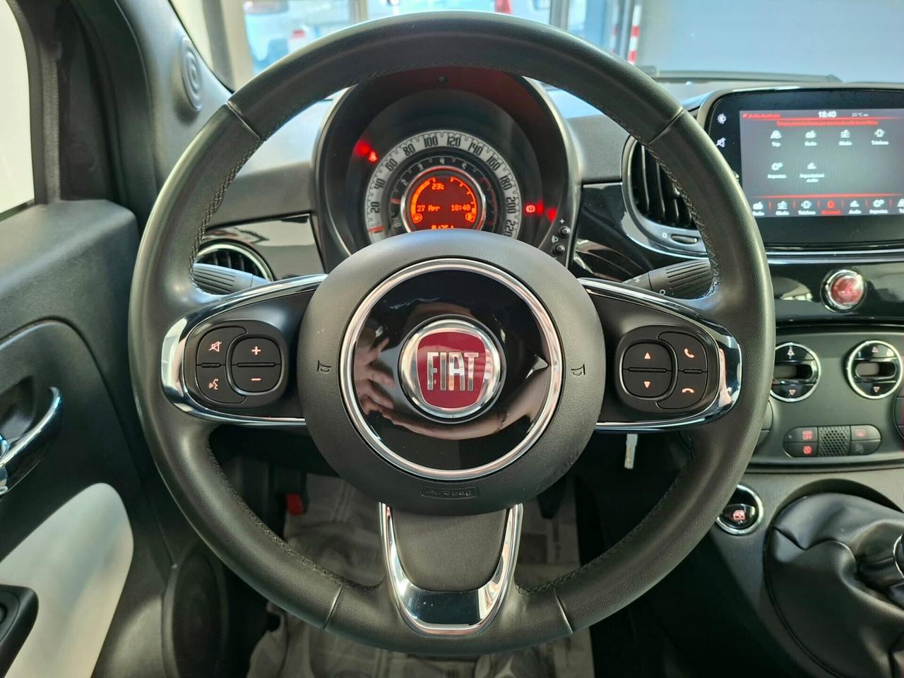 2022 Fiat 500C 1.0 Hybrid 69cv Dolcevita