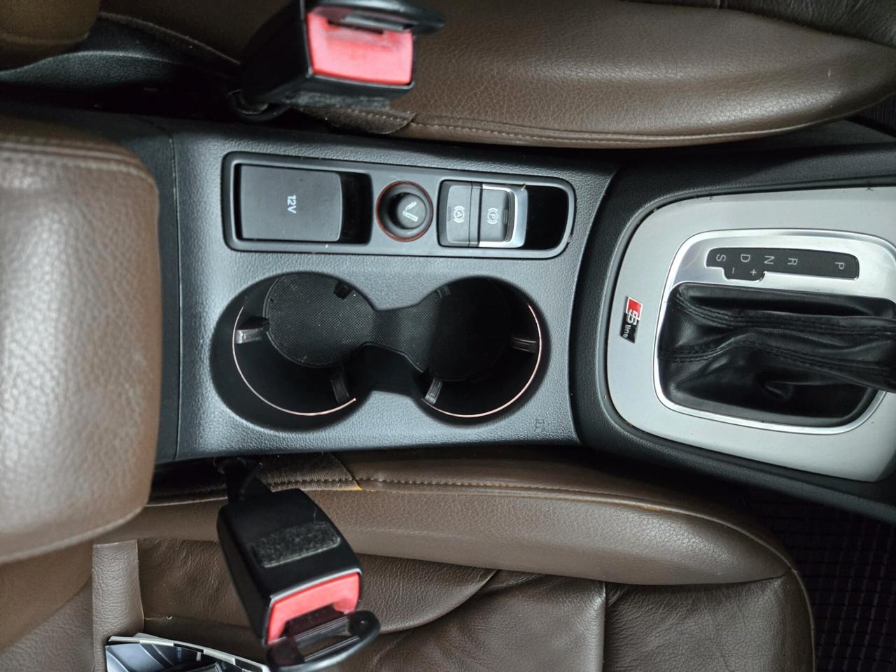 Audi Q3 2.0 TDI 120 CV S tronic Young