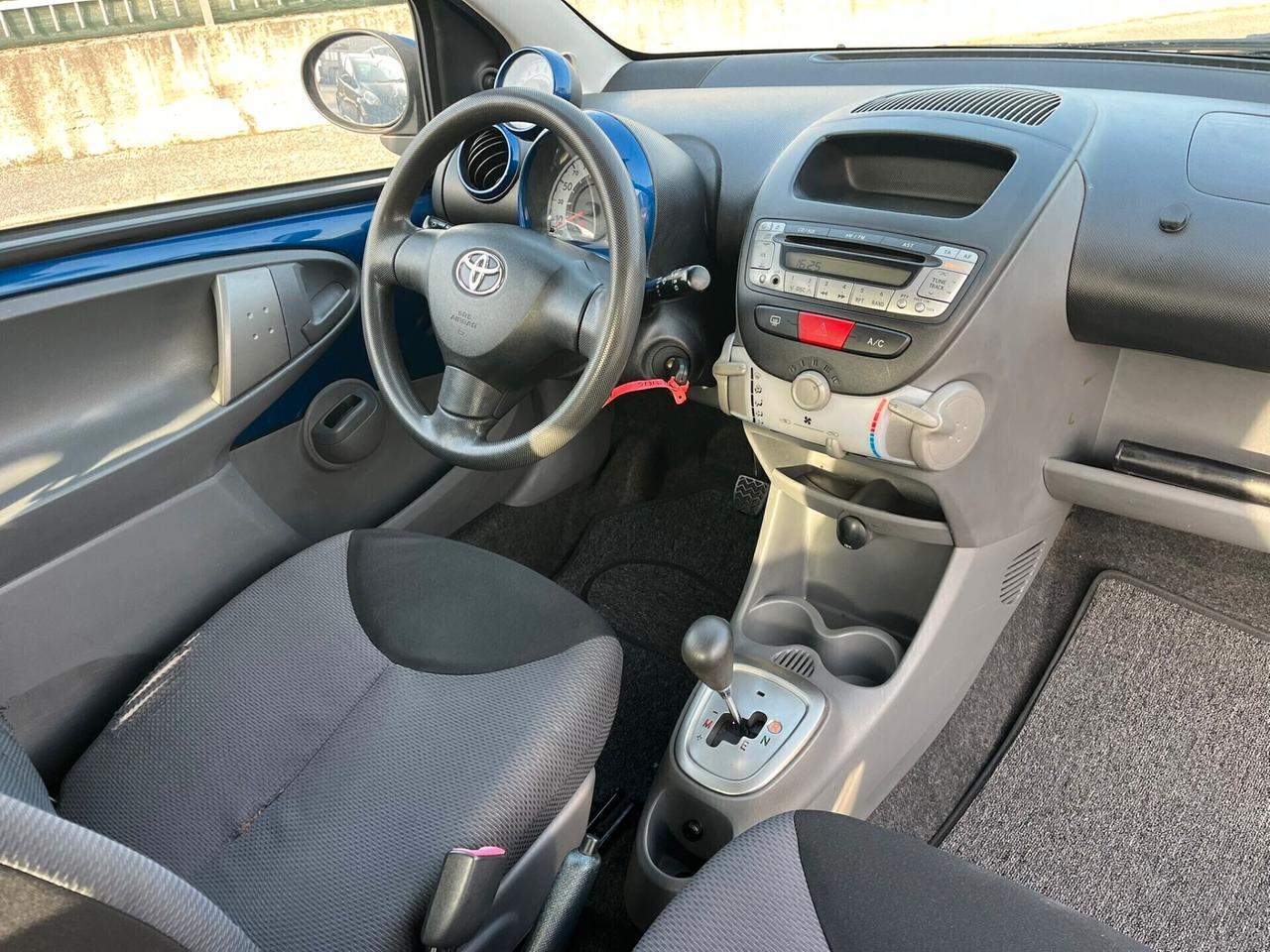 Toyota Aygo 1.0benz CAMBIO AUTOMATICO