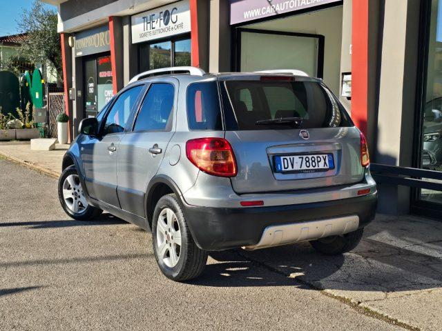 FIAT Sedici 1.6 16V 4x4 Dynamic Clima Autom C.L 16" Radio CD