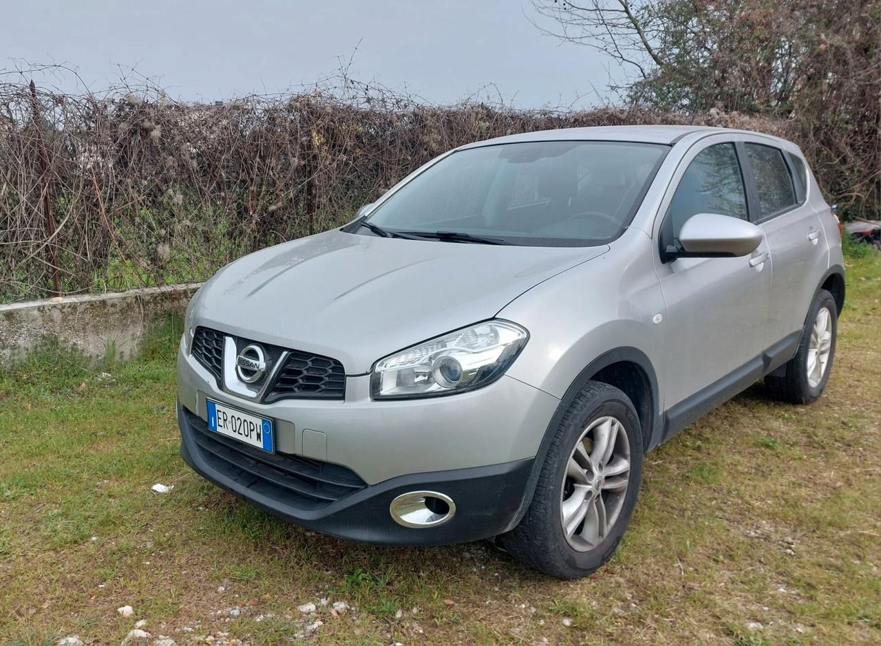 Nissan Qashqai 1.5 dCi DPF Tekna