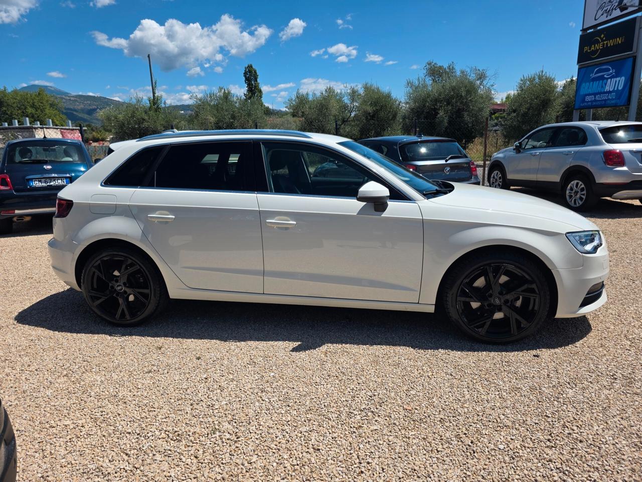 Audi A3 SPB 2.0 TDI 184 CV clean diesel Attraction