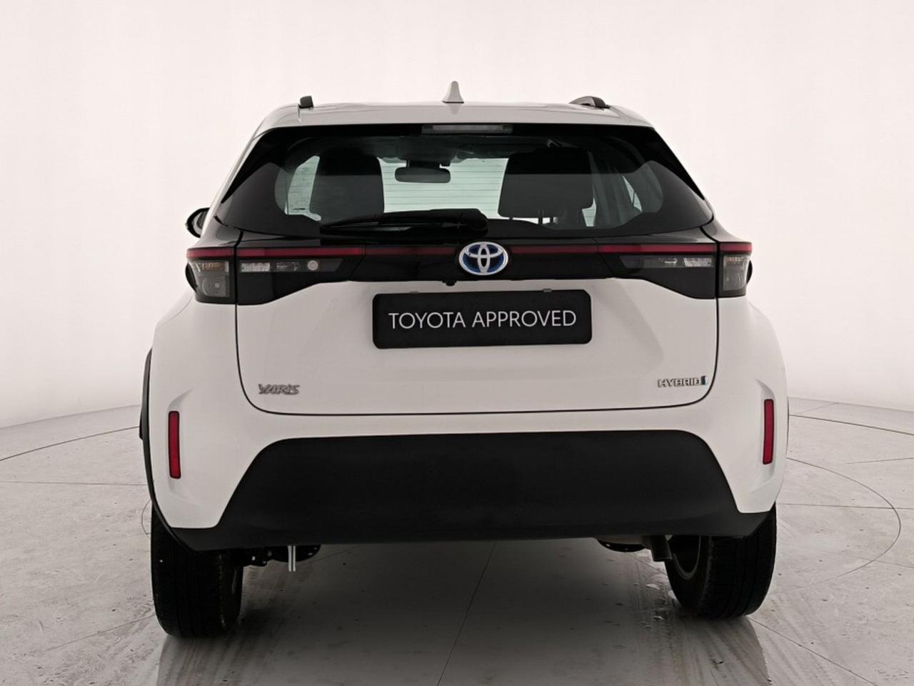 Toyota yaris cross 1.5h active fwd 116cv e-cvt