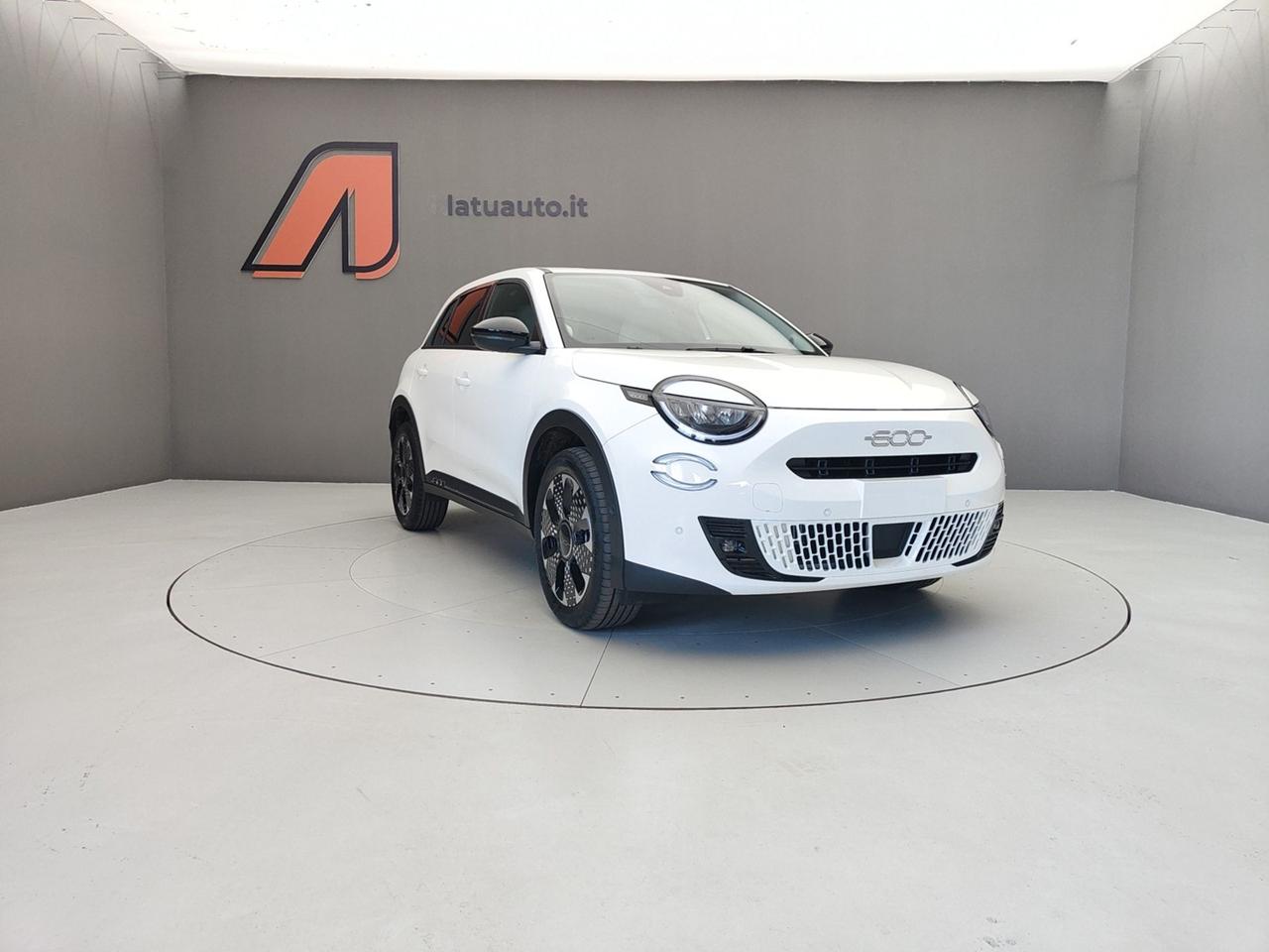 FIAT 600 IV 2023 600 1.2 MHEV 110CV DCT LA PRIMA