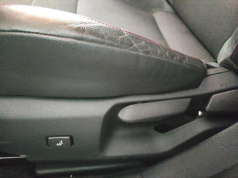 TOYOTA Corolla (2018-->) - Corolla Touring Sports 2.0 Hybrid Lounge