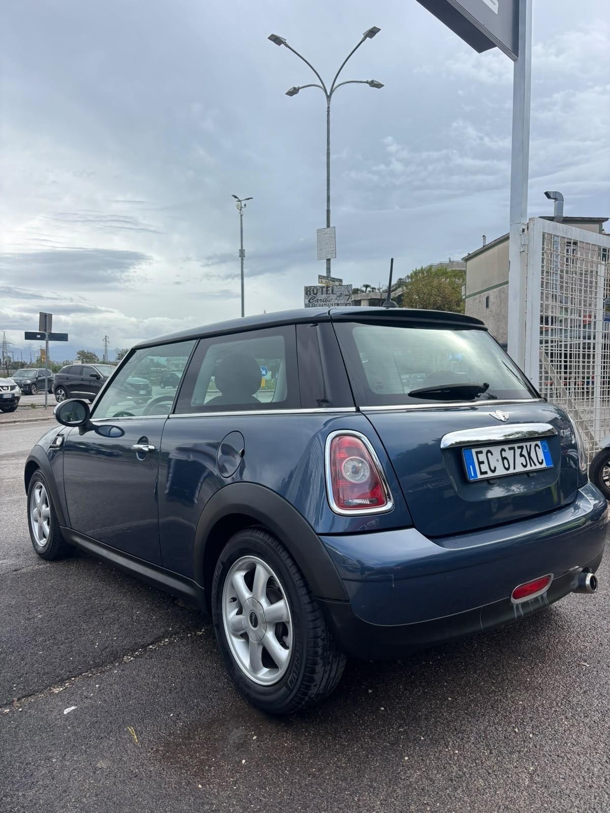 Mini 1.6 16V One D