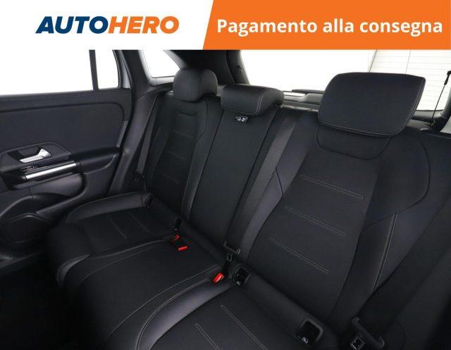 MERCEDES-BENZ GLA 250 Automatic Premium