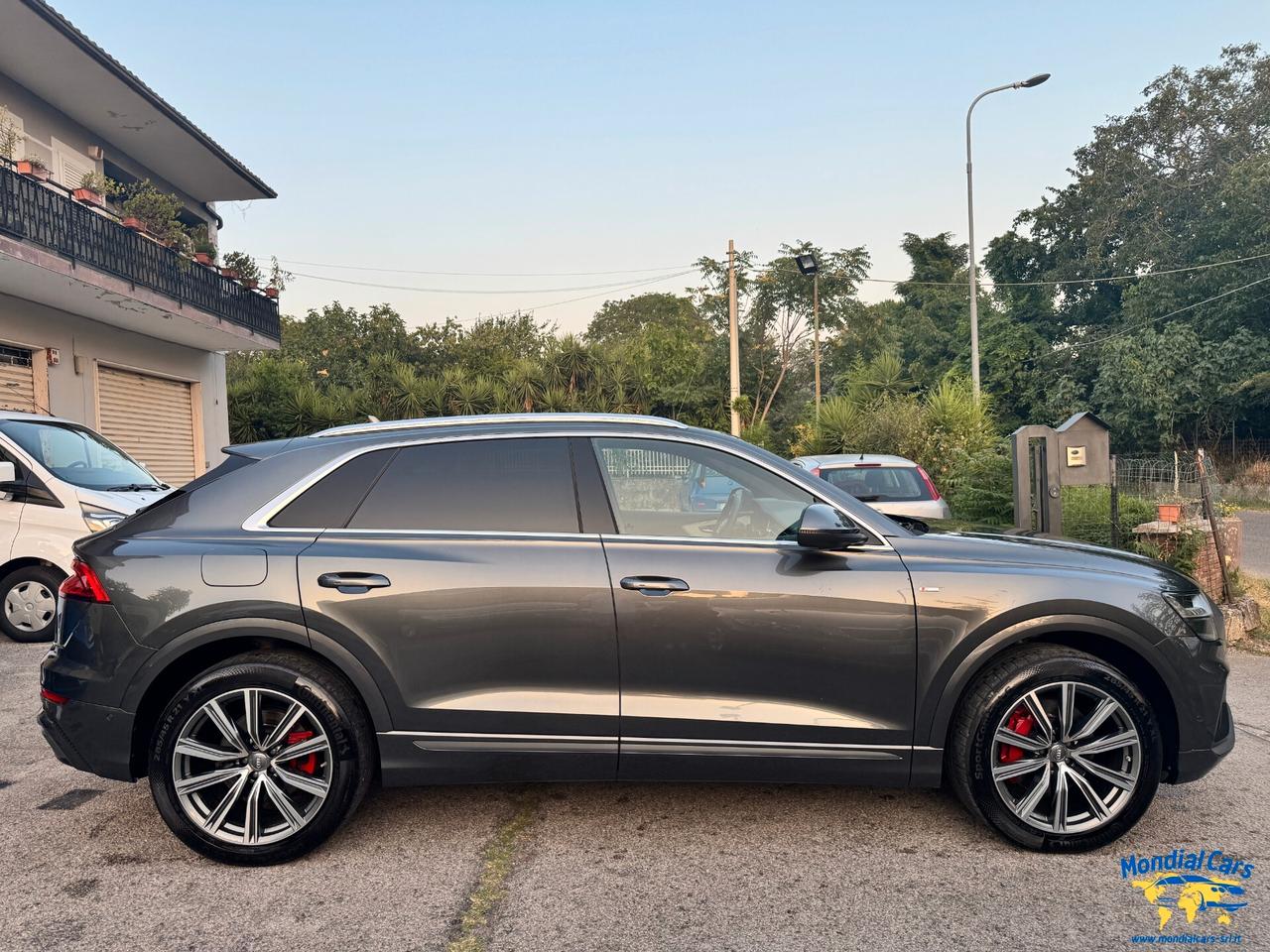 Audi Q8 45 TDI quattro tiptronic Sport