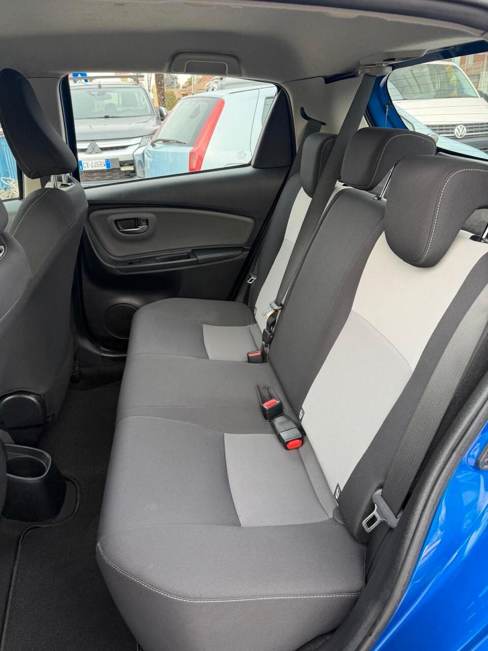 Toyota Yaris 1.0 72 CV 5 porte Active