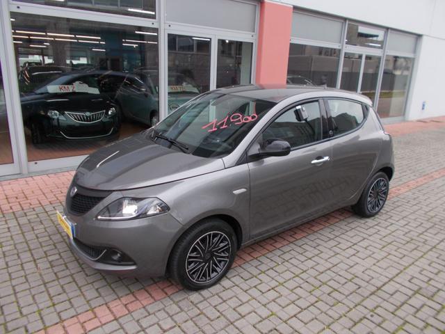 LANCIA Ypsilon 1.0 FireFly 5 porte S&S Hybrid Ecochic Gold