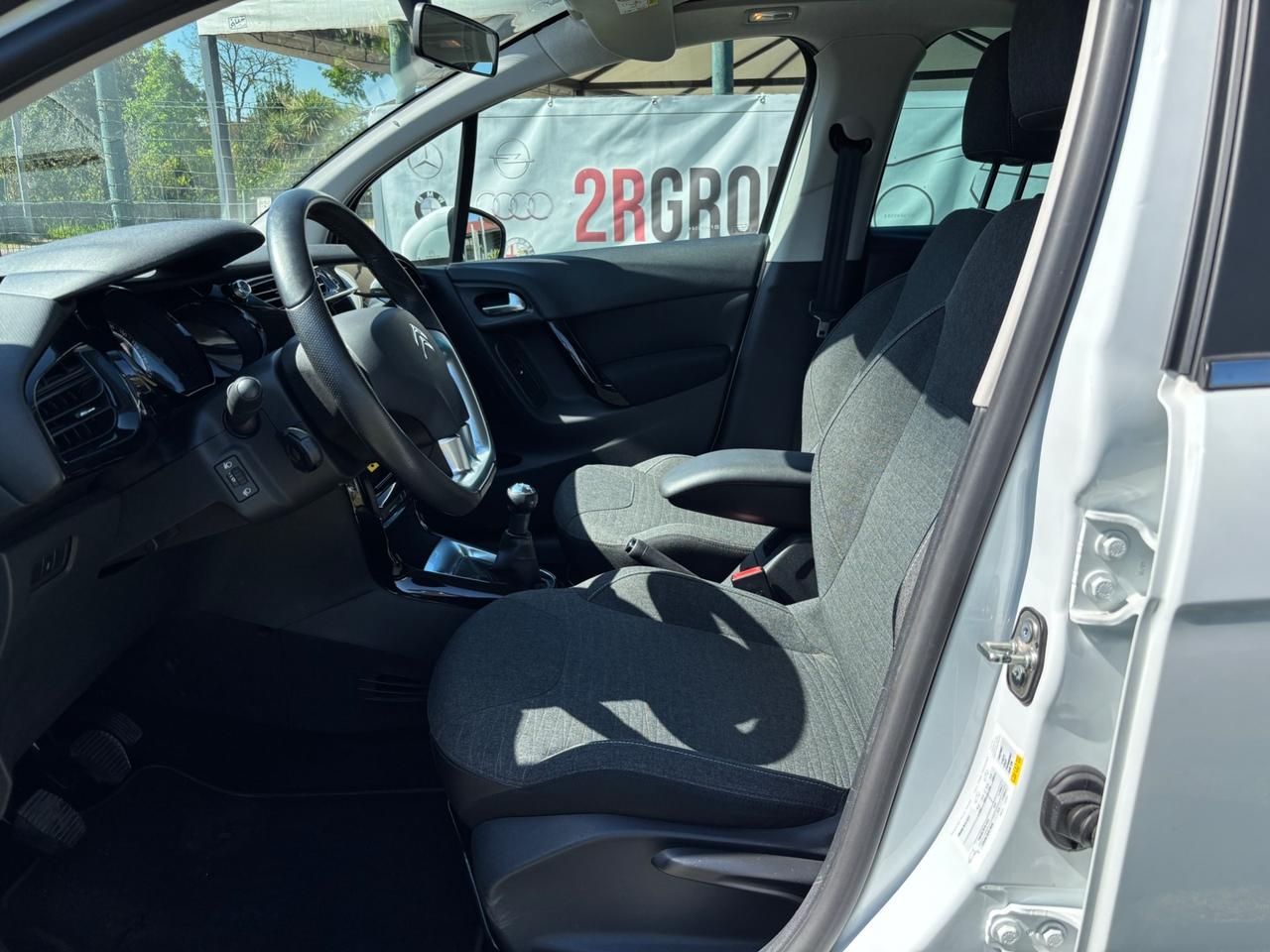 Citroen C3 1.2 82CV Exclusive-12/2015"KM 59.000"