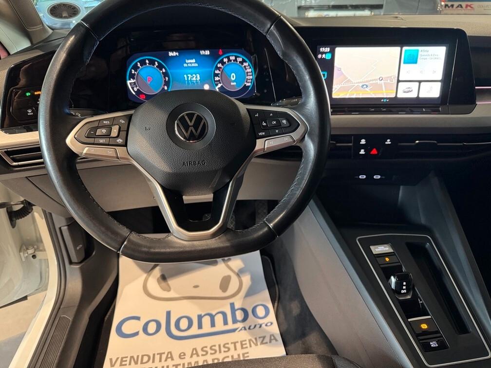 Volkswagen Golf 1.0 etsi evo Life 110cv dsg App conn Led 17" Neopat