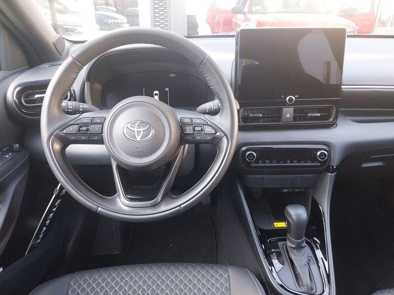 Toyota Yaris Yaris 1.5h Trend