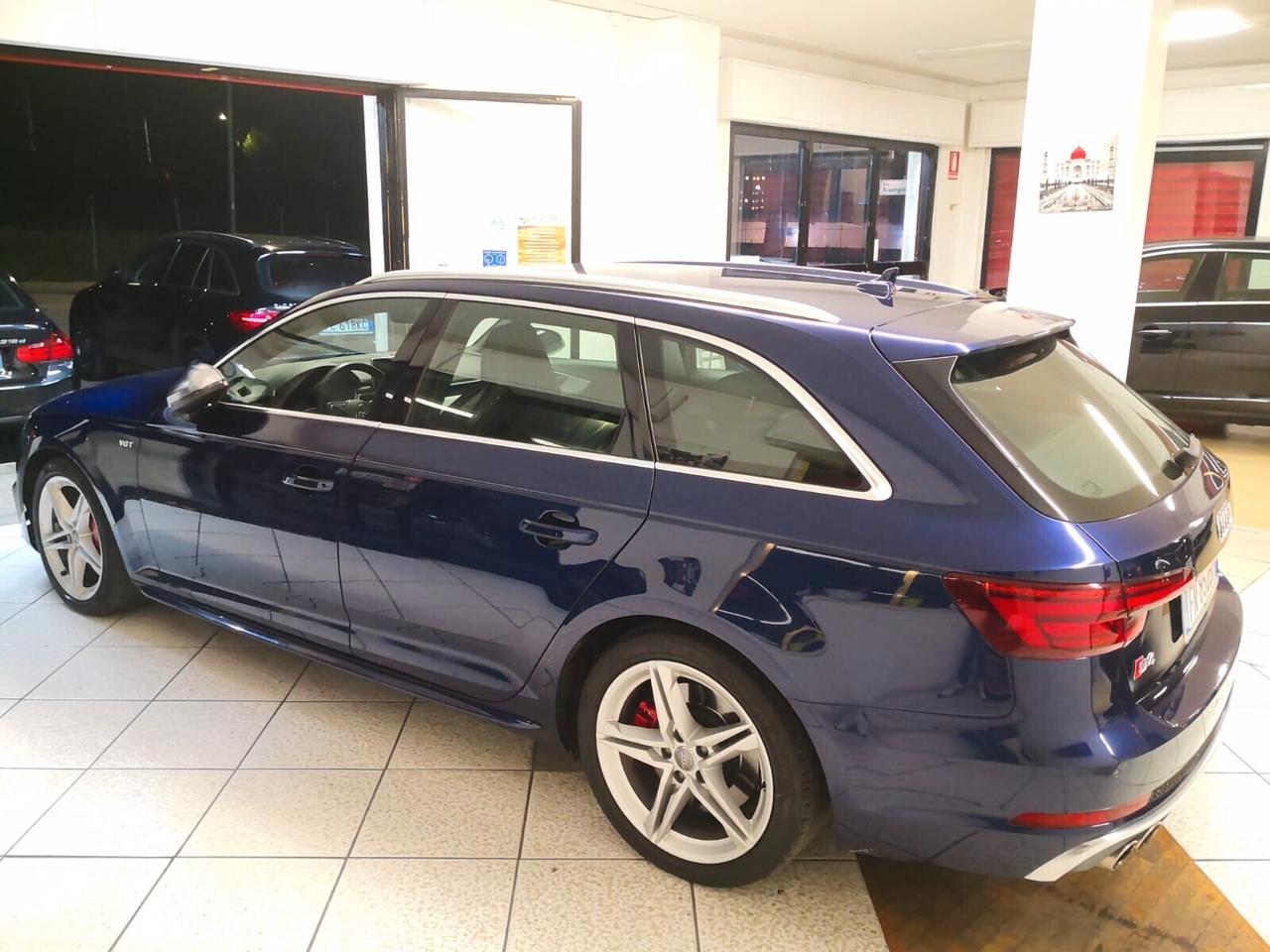 Audi S4 Avant 3.0 TFSI 353cv quattro tiptronic FULL IVA ESPOSTA