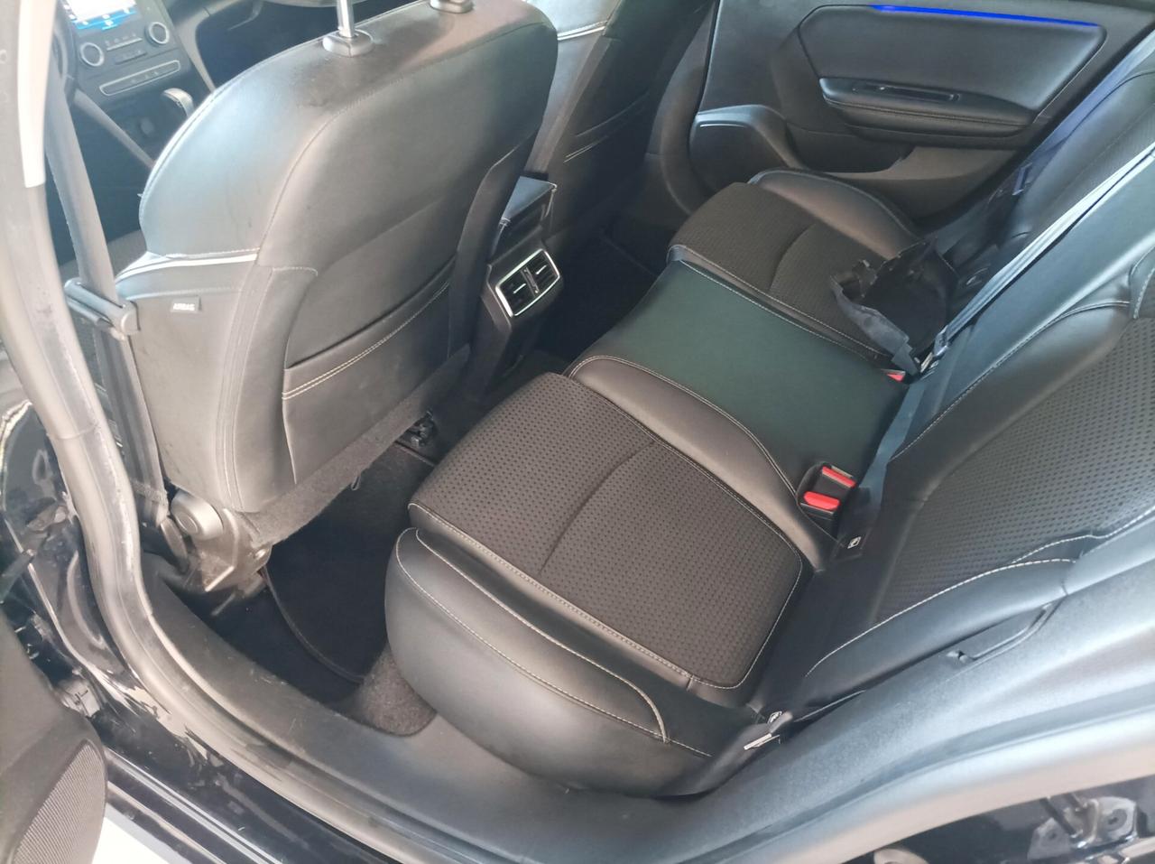 Renault Mégane dCi 8V 110 CV EDC Energy Intens