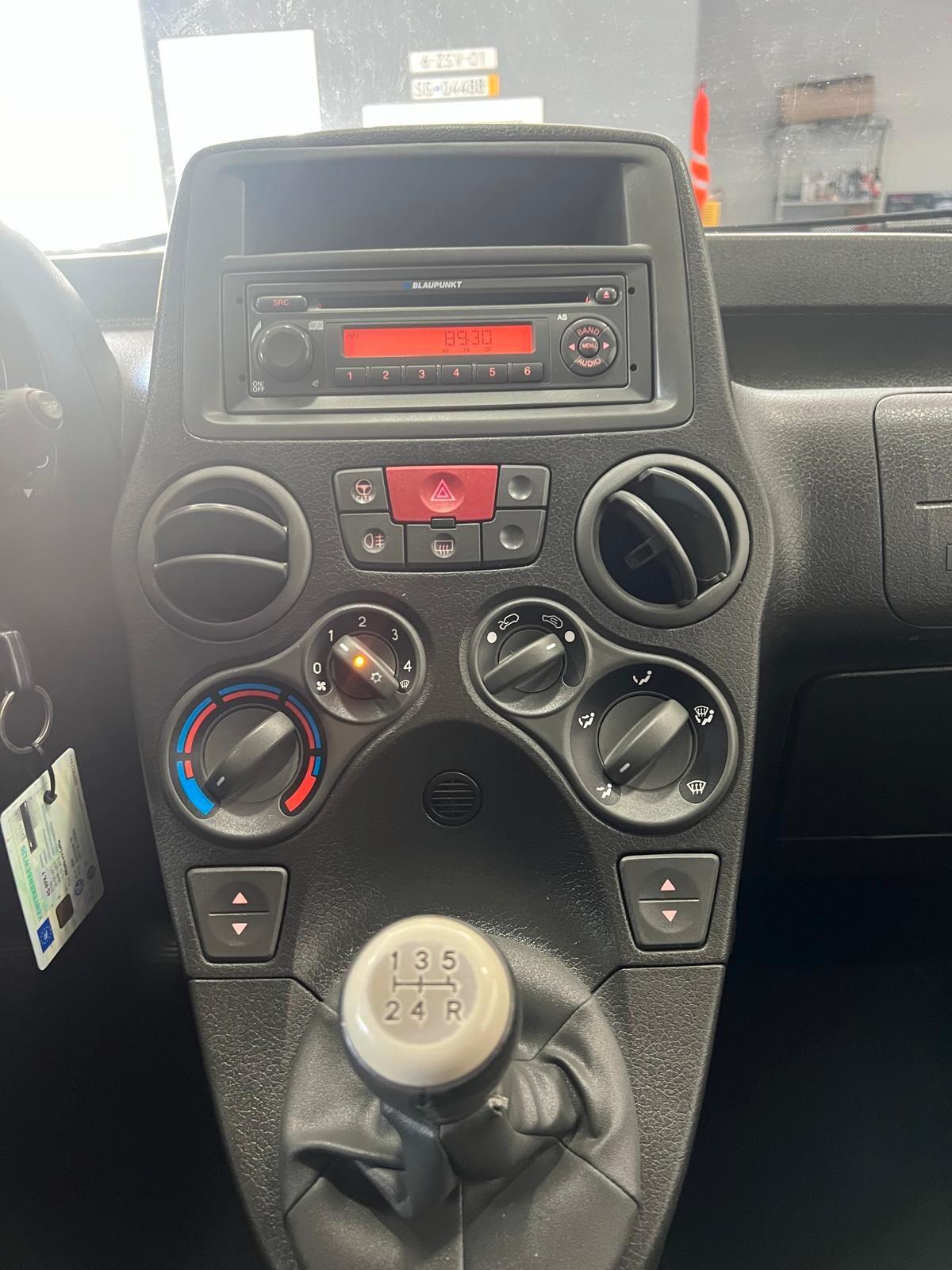 Fiat Panda 1.2 Emotion