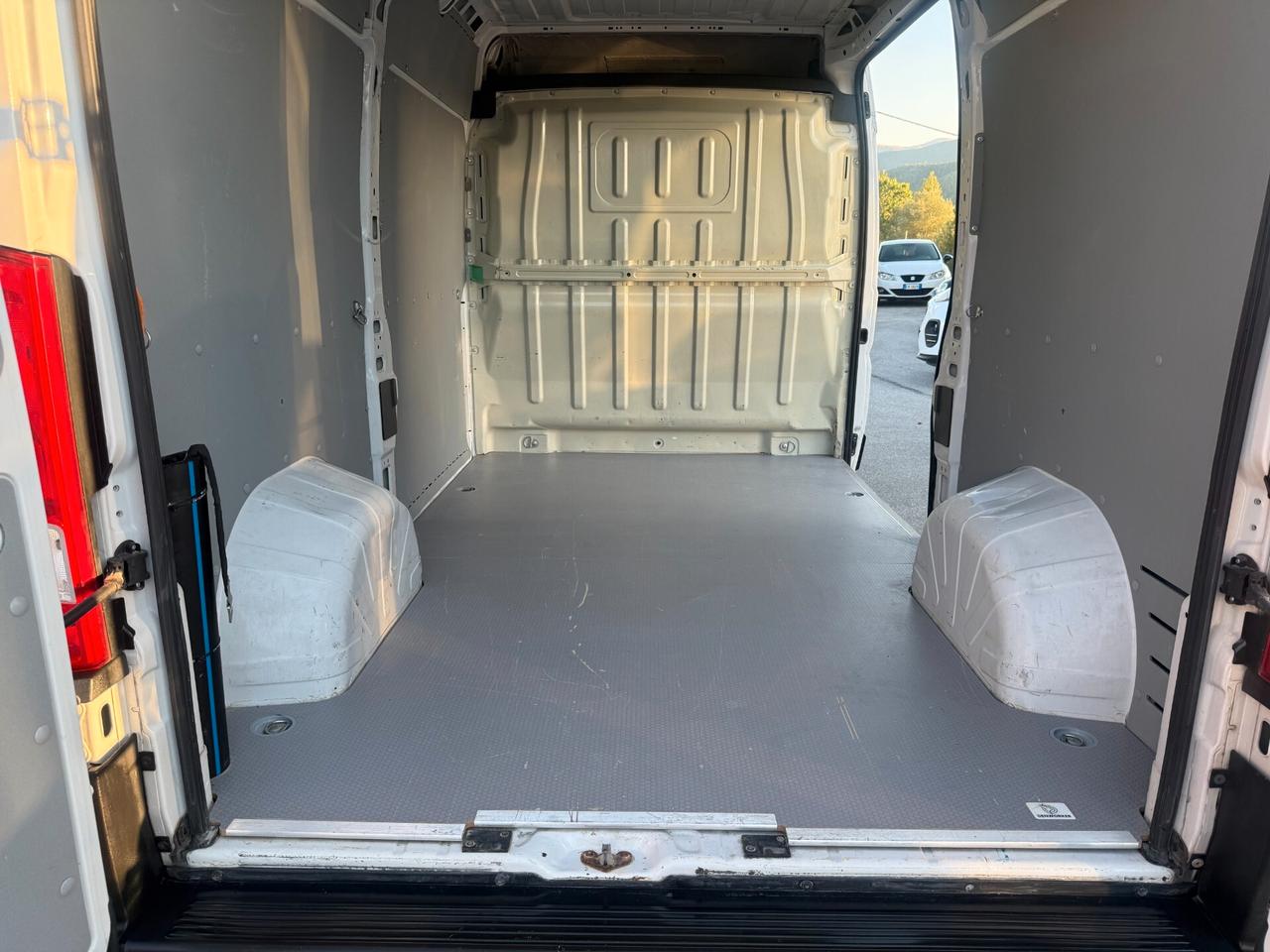 Citroen Jumper 33 BlueHDi 120 H2-L2