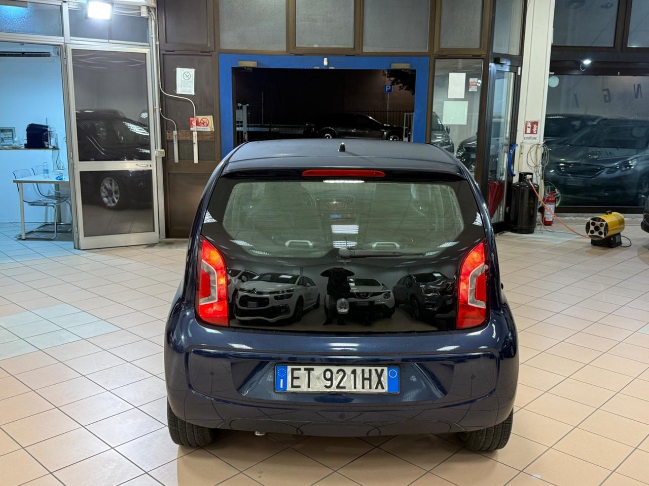 Volkswagen up! 1.0 5p. move