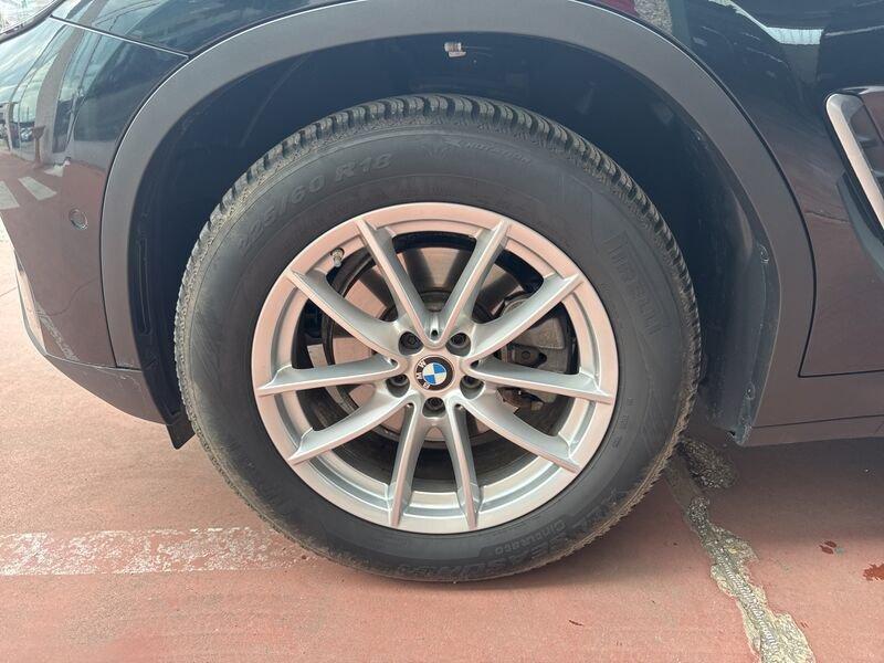 BMW X3 sDrive 18d Mild Hybrid 48V