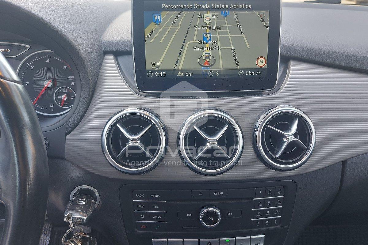 MERCEDES B 180 d Sport