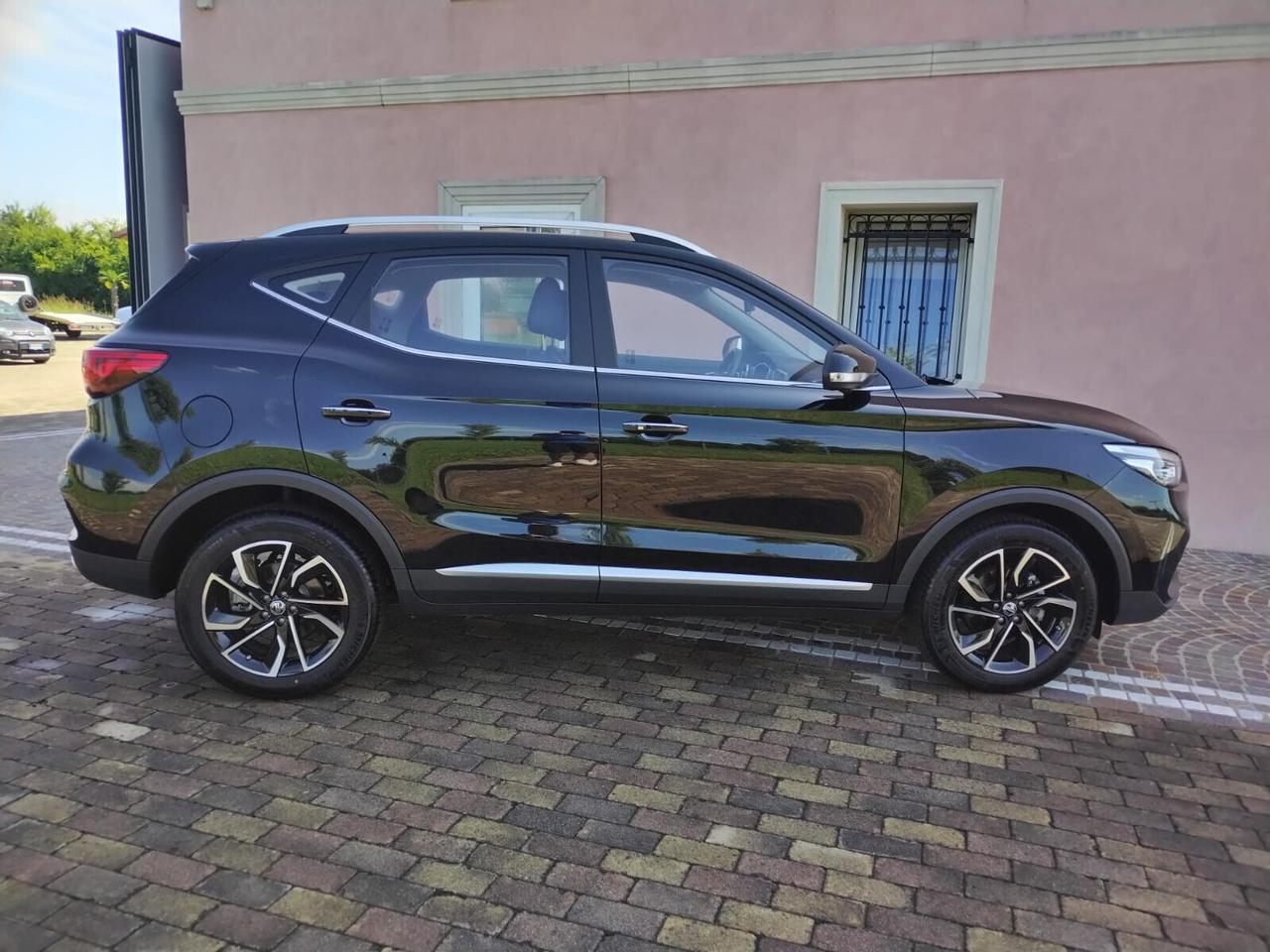 MG Mod. Luxury cambio automatico