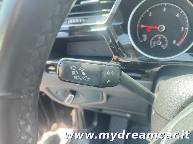 VOLKSWAGEN Touran 2.0 TDI 150 CV SCR Comfortline BlueMotion Technolo