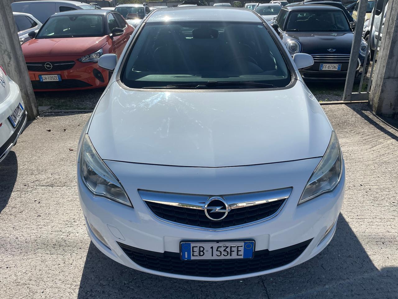 Opel Astra 1.7 CDTI 110CV 5 porte Cosmo