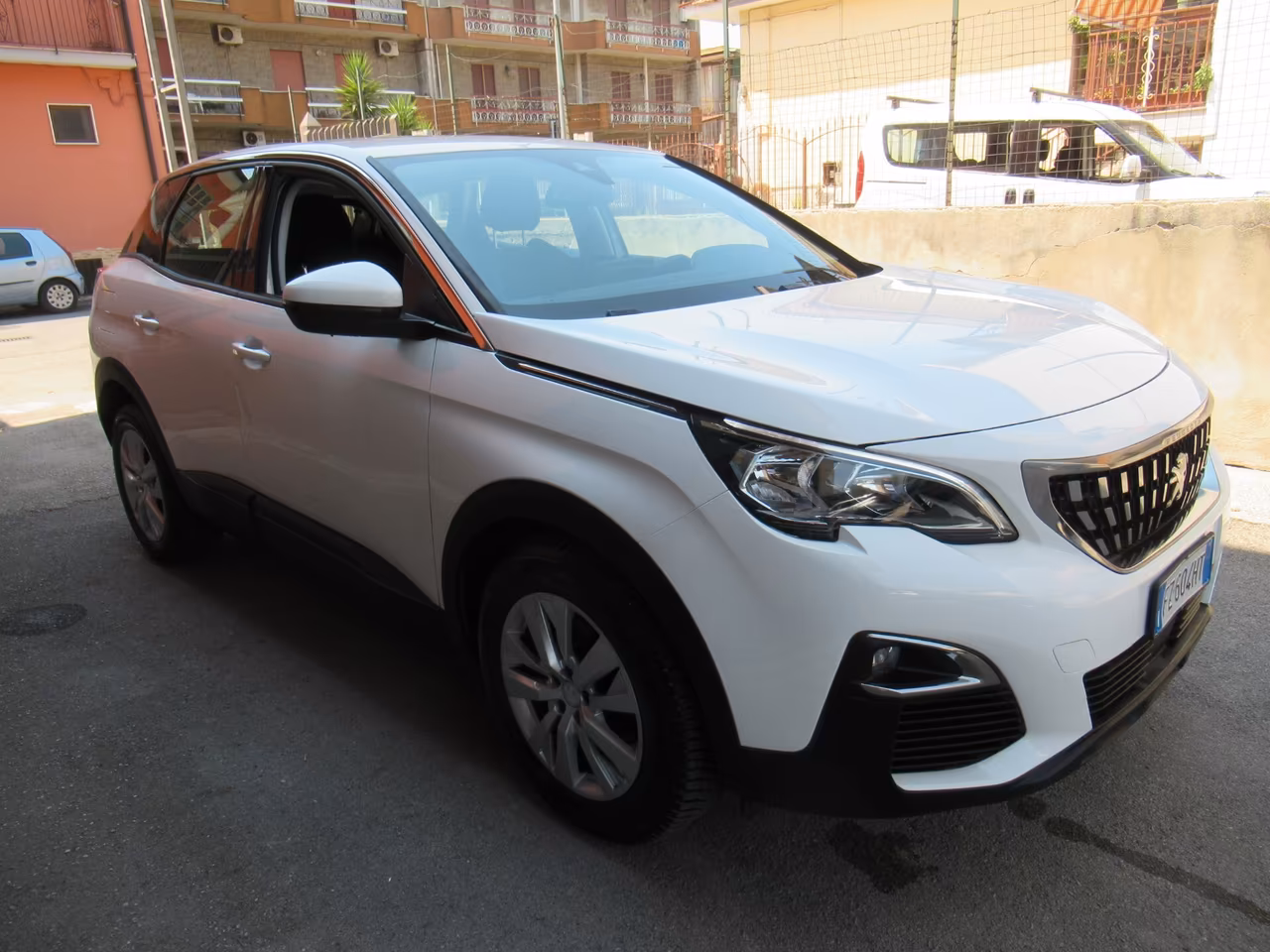 Peugeot 3008 BlueHDi 130 S&S EAT8 Business