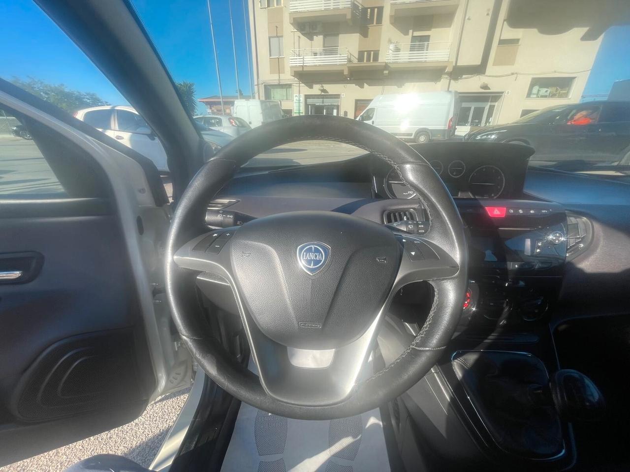 Lancia Ypsilon 1.3 MJT 16V 95 CV 5 porte S&S Platinum